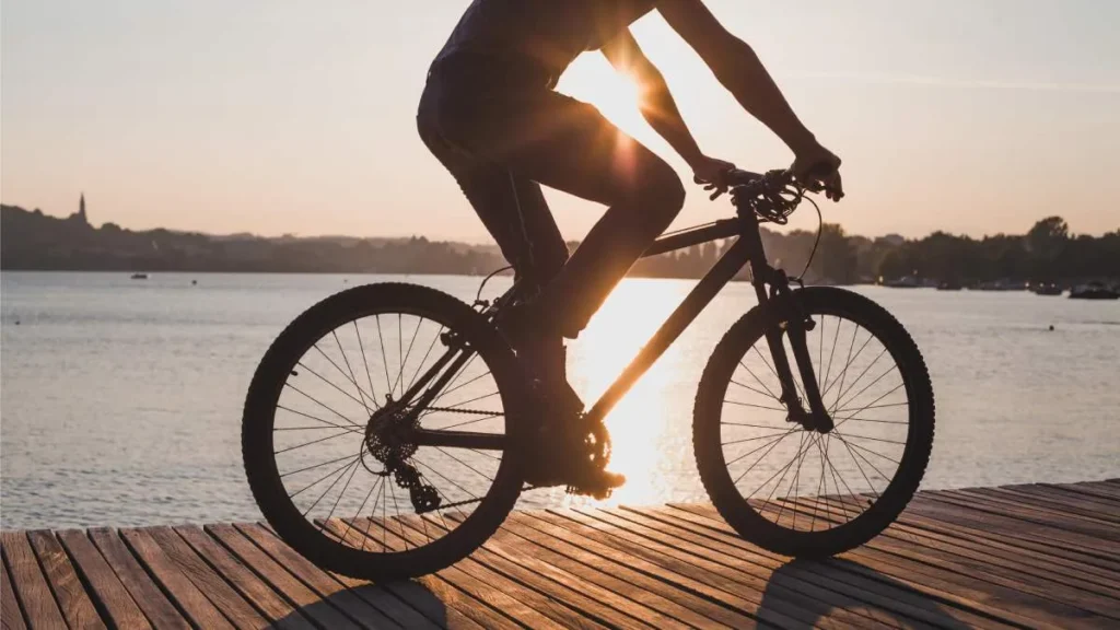 Molestias en Ciclistas durante el Verano: Errores Frecuentes y Cómo Prevenirlos