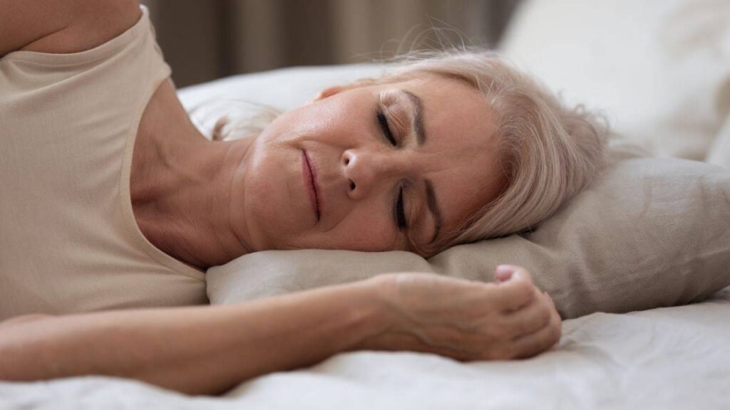 El Reloj Biológico y la Dieta: Por Qué Cenar Tarde Eleva el Riesgo Metabólico