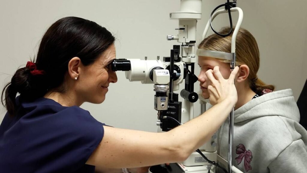 Salud Visual Infantil y Rendimiento Cognitivo: Previniendo el ‘Cerebro Vago’ en la Vuelta al Cole