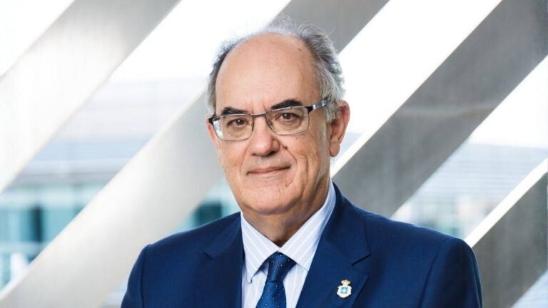 Refuerzo de la Asistencia Sanitaria: Desplazamiento Médico y Apoyo Logístico en Zonas de Alta Demanda