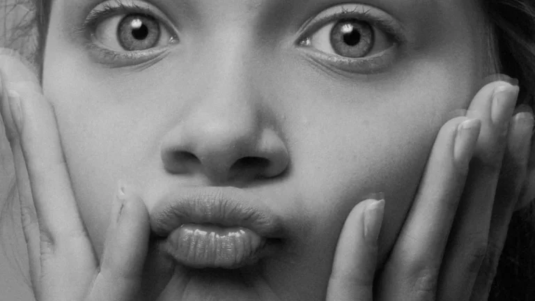 Medicina Estética Regenerativa: El Fenómeno Celular que Acelera el Envejecimiento