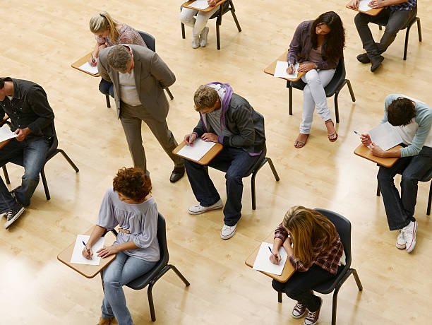 MIR 2027: Errores Críticos en el Expediente Académico y Cómo Evitar el 5 de Oficio