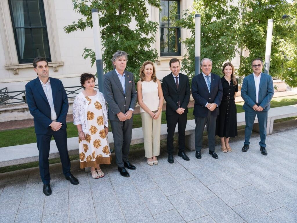 El Modelo de Farmacia Rural de La Rioja Bajo la Lupa de la OMS: Implicaciones para la Salud Global