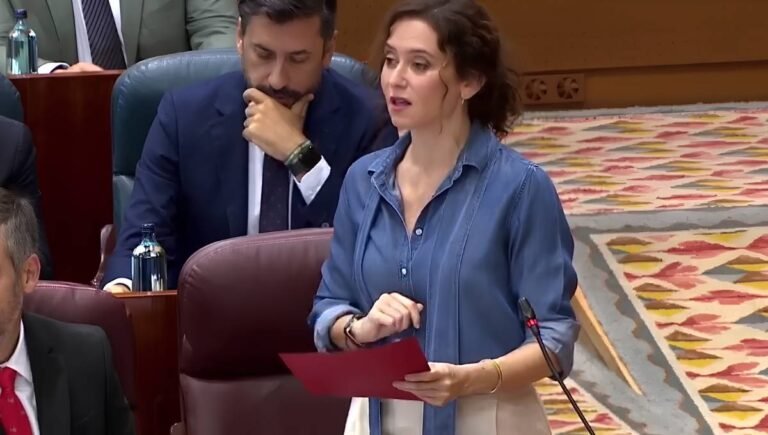 Infraestructura Sanitaria y Litigios: Impacto en la Gestión de Equipamiento Médico