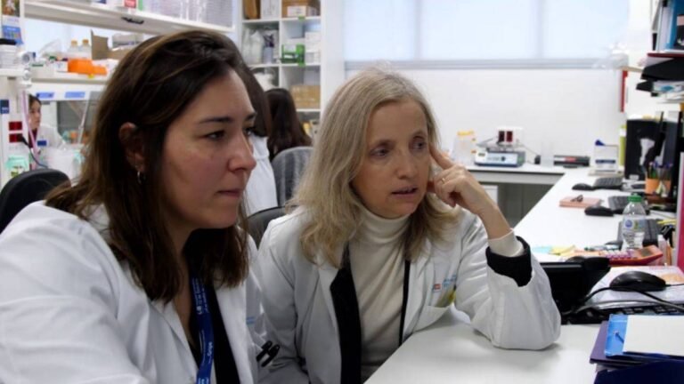 Inmunoterapia Avanzada en Cáncer Colorrectal: Avances Clínicos y su Impacto en la Oncología Moderna