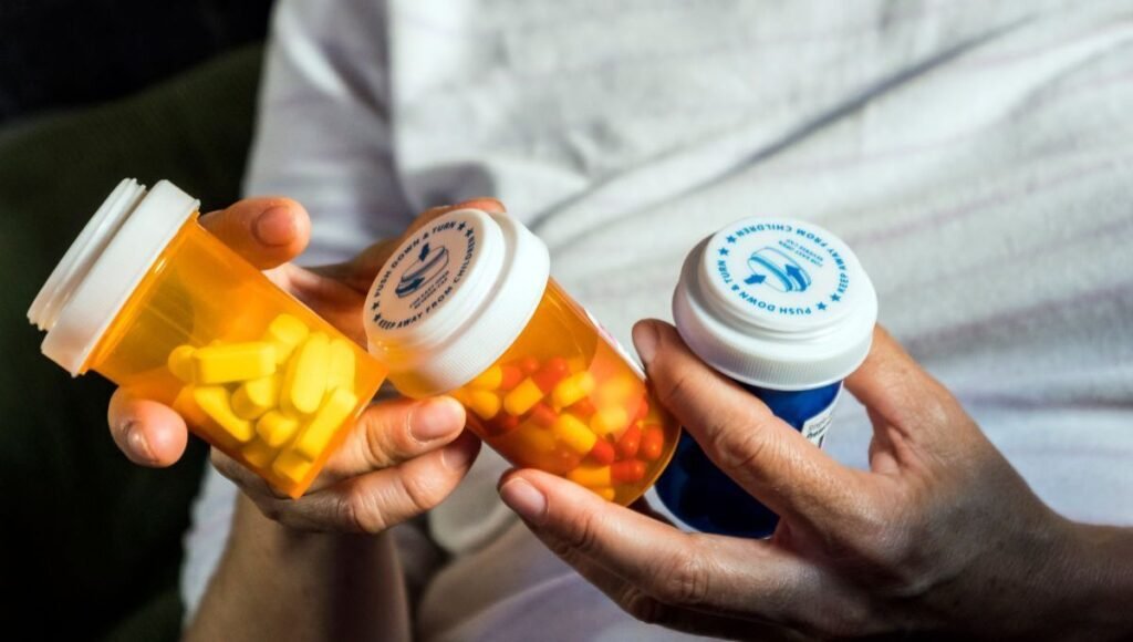 Cascadas de Prescripción Farmacológica: Estrategias Clínicas para Evitar el Sobretratamiento
