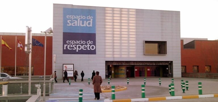 Inversión en Diagnóstico por Imagen: El Impacto de las Ecografías en la Eficiencia Hospitalaria