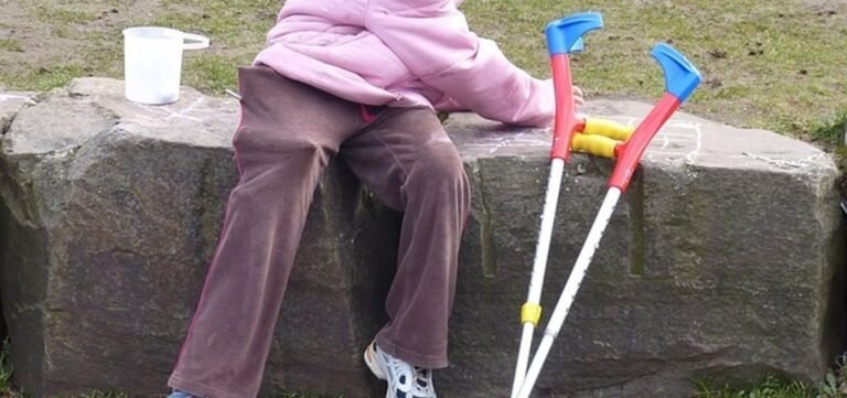 Retrasos en Tratamientos para la Distrofia Muscular de Duchenne: Retos Asistenciales y de Insumos Médicos