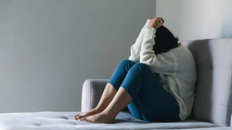 El Coste Emocional de la Vivienda: Impacto de la Incertidumbre Habitacional en la Salud Mental