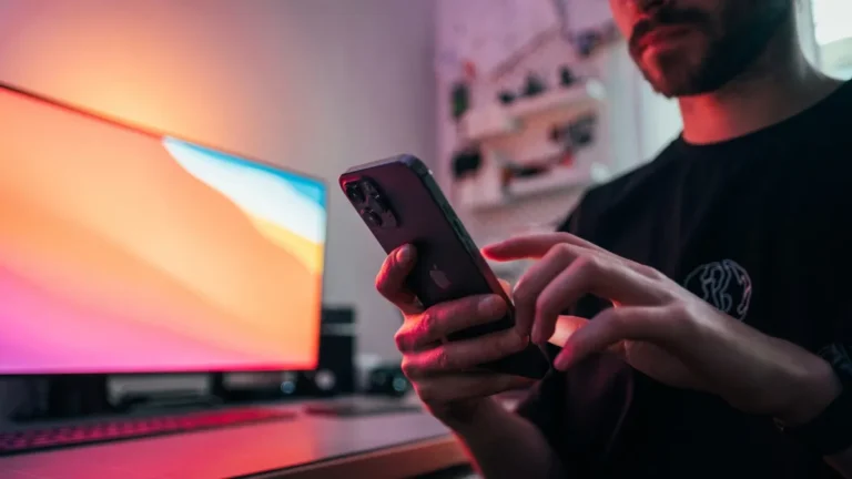 ¿Abusas del móvil? La pregunta clave para evaluar tu dependencia digital