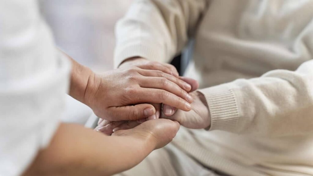 Implementación del Código Riesgo Suicida: Protocolos de Respuesta Rápida y Insumos Clínicos
