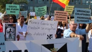Colapso Sanitario y Gestión de Insumos: Retos Críticos en la Atención Médica Moderna