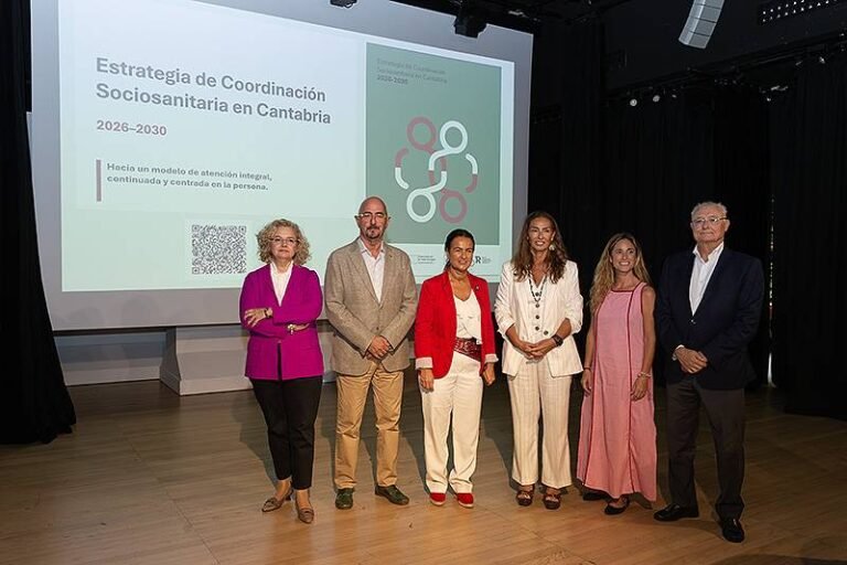 Estrategia de Coordinación Sociosanitaria: Un Enfoque Clínico para Cuidar Mejor