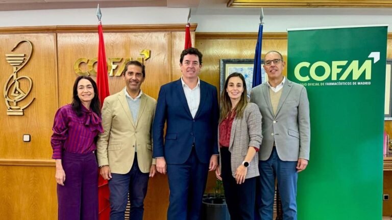Dispensación de Kits de Prevención de Cáncer de Colon: Un Modelo de Éxito en Salud Pública