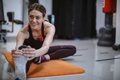 Ciclo Menstrual y Ejercicio: Cómo Adaptar la Fuerza y Resistencia