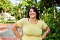 Macromastia y el Riesgo Oculto: Cómo el Tejido Mamario Duplica la Vulnerabilidad al Dolor de Cuello y la Migraña