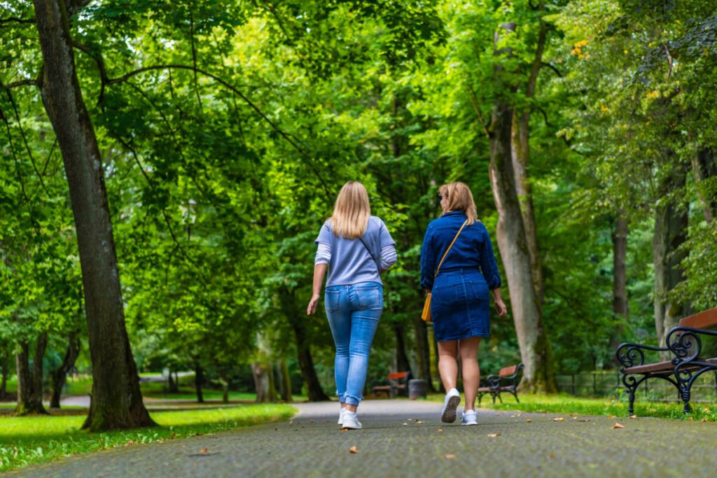 Caminar Reduce las Exacerbaciones de la EPOC: Evidencia Reciente en Entornos Urbanos