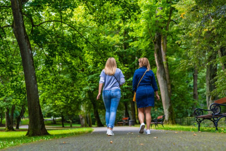 Caminar Reduce las Exacerbaciones de la EPOC: Evidencia Reciente en Entornos Urbanos